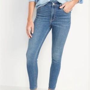 Old Navy Denim 
High-Waisted Wow Super Skinny Ankle Jeans for Women